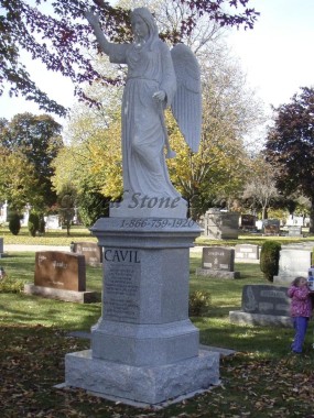 Carved-Angel-Monument-PA120031_CSC-min