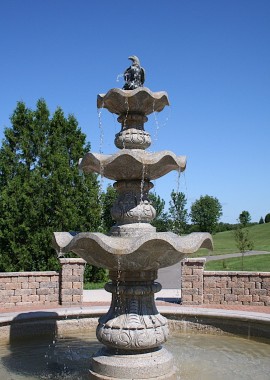 Classical 3-Tiered Fountain