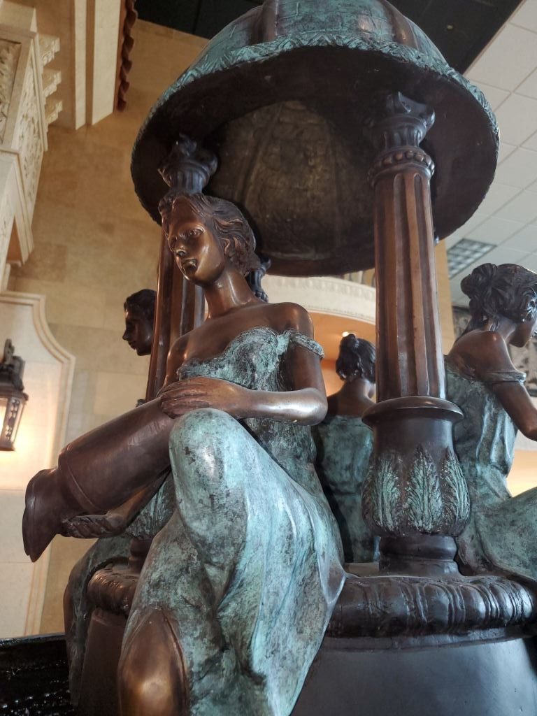 Bronze 2-Tier fountain with Dome