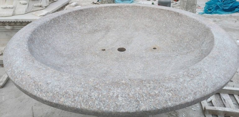 Wild Rose Granite 5' Dainty Urn