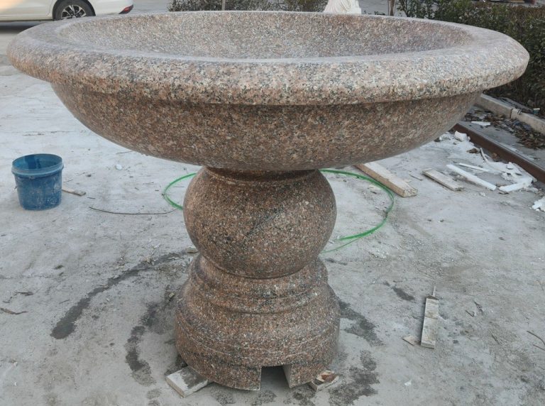 Wild Rose Granite 5' Dainty Urn